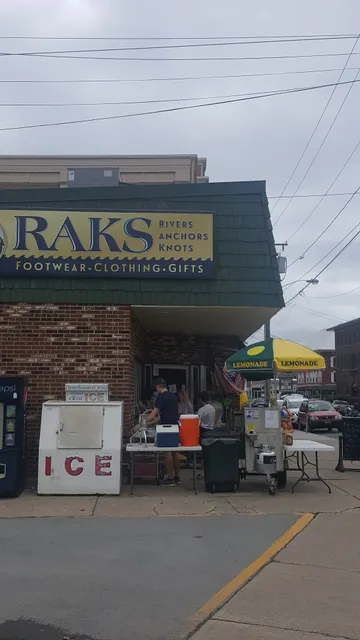 Rak's Department Store