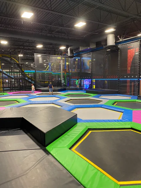 Airtopia Adventure Park - Hemet