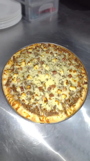 Et Pizzaria "A pizza de outro mundo"