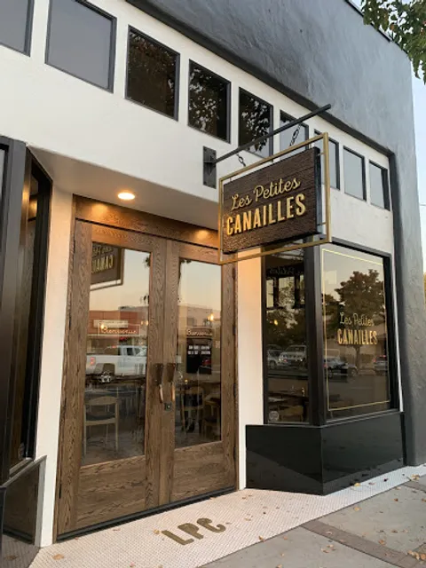 Les Petites Canailles