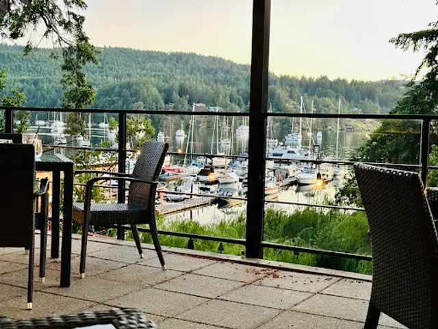 The Arbutus Room at Brentwood Bay Resort - Adults-Only (16+)