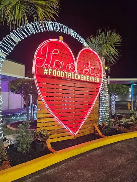 Food Trucks Heaven