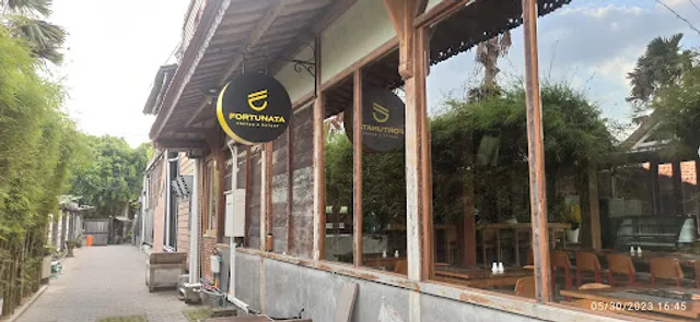 Fortunata Coffee & Eatery