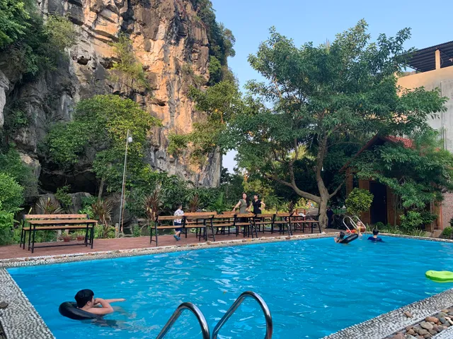 Tam Coc Rocky Bungalow