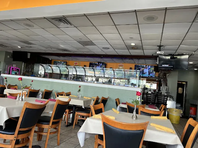 Casa Dora Restaurant 1