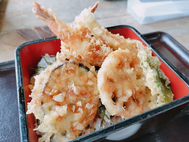 お食事処 利休亭