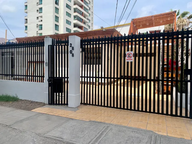 Península Hostel & Coffee