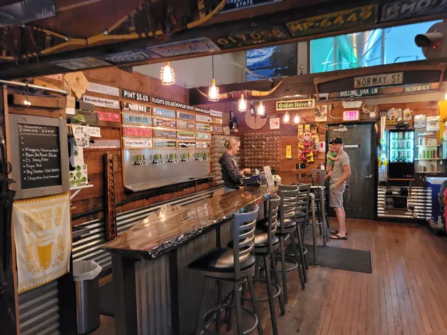 Rolling Oak Brewing Co