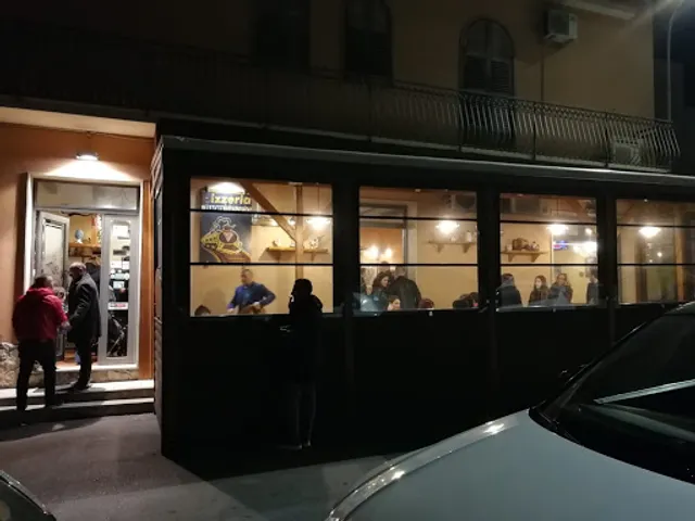 Pizzeria Fuori Binario