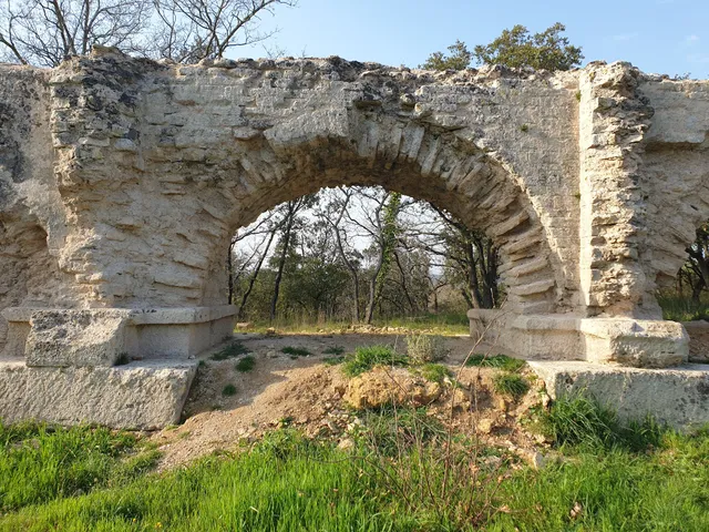 Ruines de l'Aqueduc