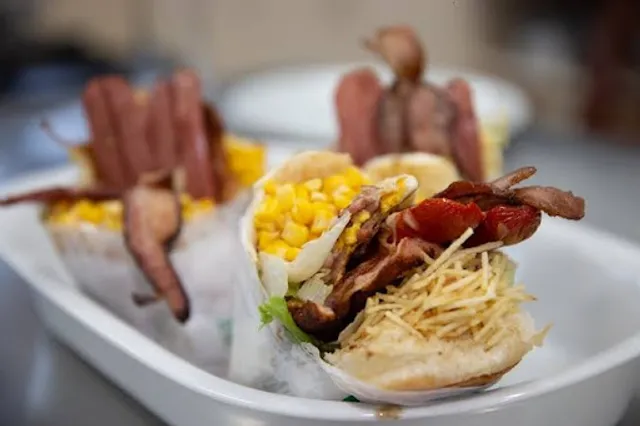 Pitdog Pac-man - Sanduicheira Hamburgueria