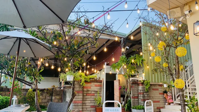 秘覓良品 山上花兒開了咖啡景觀餐廳