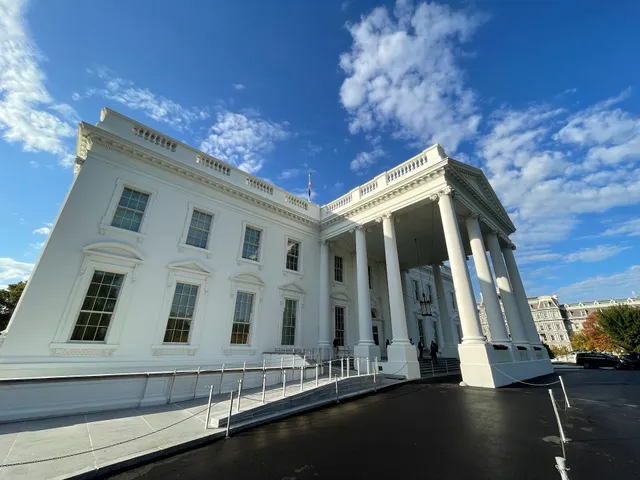 Ellipse Visitor Pavilion