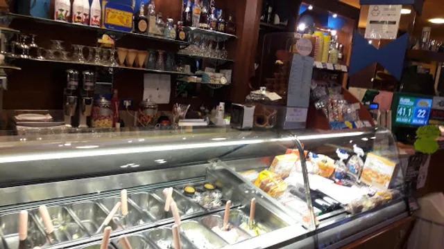 Vier Bar Gelateria Di Grazioli Victory