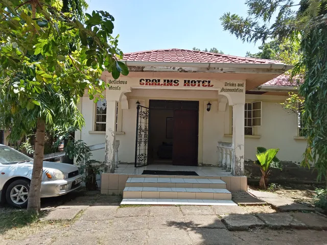 Gralins Hotel: This is a boutique hotel located in Asembo Bay. We offer Accommodation, Restaurant and Conference services