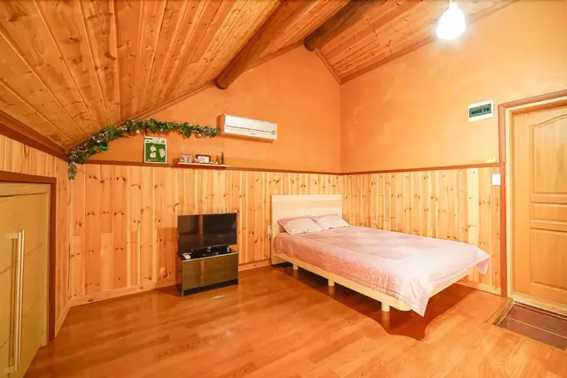 들꽃펜션 (Ganghwado Wild Flower Pension)