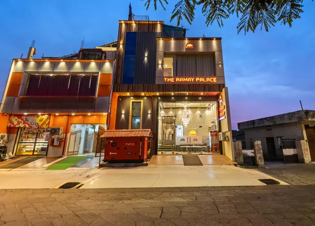 Hotel The Ramay Palace