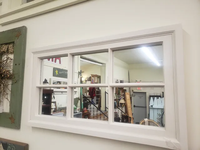 School House Antique Mall