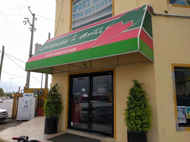 Jalapeños Grill Plaza Obispado