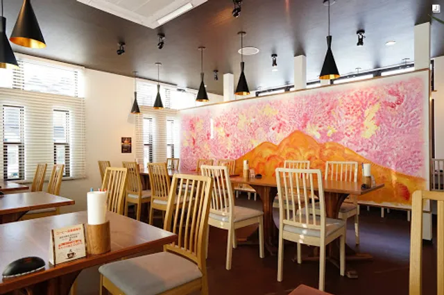 8Huit Dubois (Yawatasaki-ten)