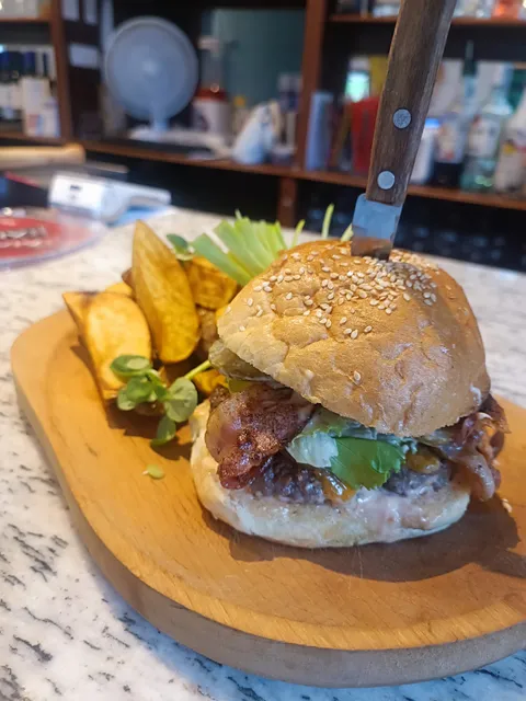 Grill & Roll Étterem, Hévíz