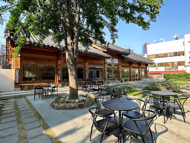 Starbucks Daegu Jongro Goteak