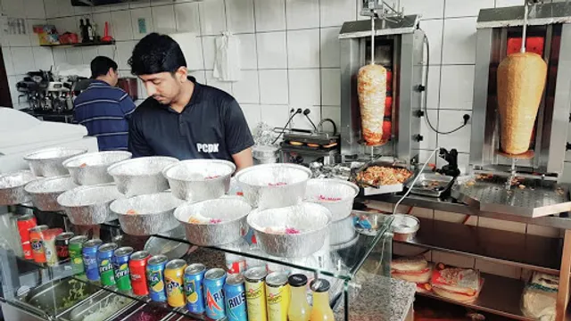 Pak Cambrils Doner Kebab - Halal Food (حلال)