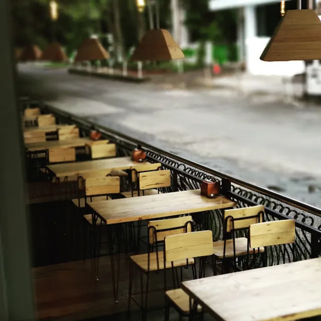 ETNICA Coffee & Kitchen