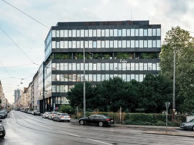 Ruby Lilly Hotel Munich