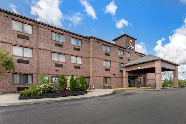 Comfort Inn & Suites Streetsboro - Kent