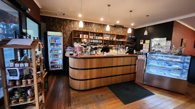 Artifakt Gallery & Cafe