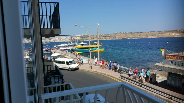 Blue Horizon Apartments