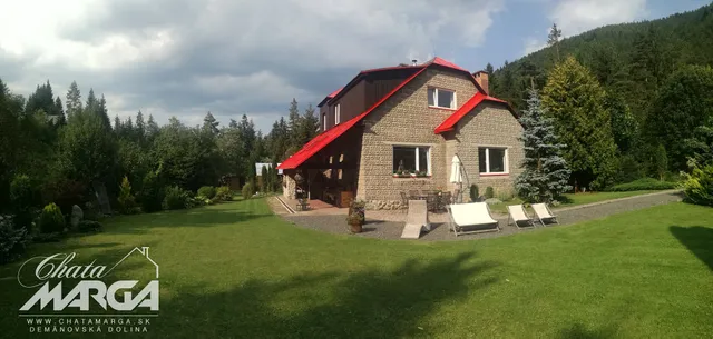 Chata Marga / Campsite Marga / Michal Petras