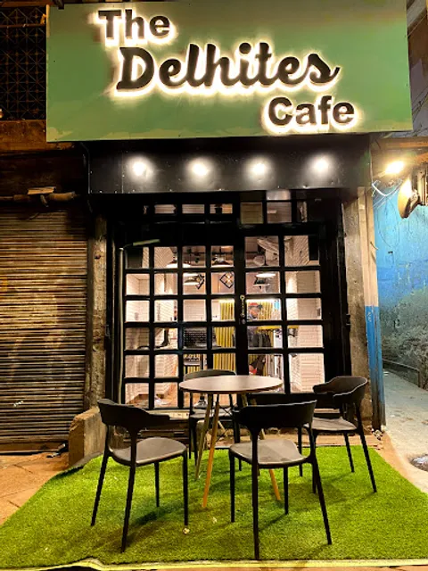the delhites cafe