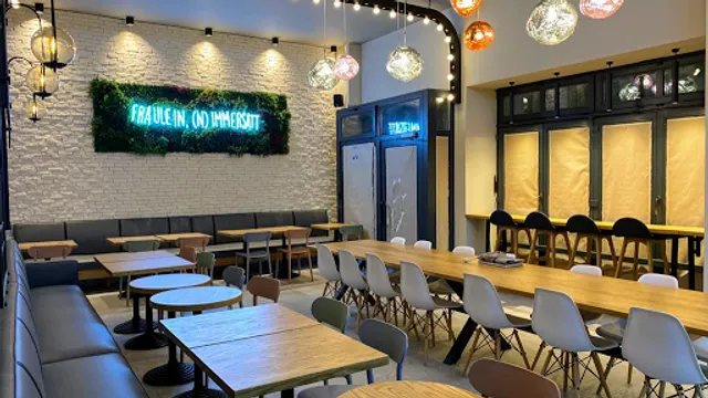 Fräulein Nimmersatt