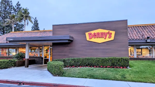 Denny's Restaurant