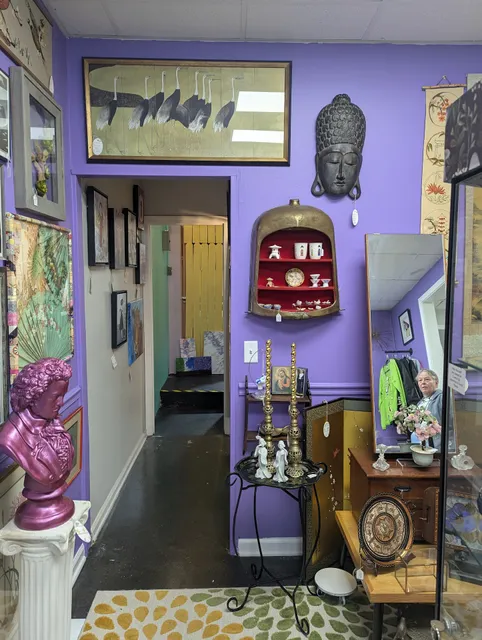 Patina Unique Boutique