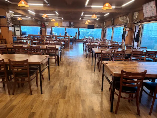 띠울참숯석갈비