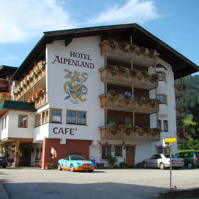 Hotel Alpenland