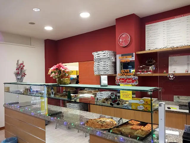 Pizzeria Luca 09 Di Amadori Gianluca