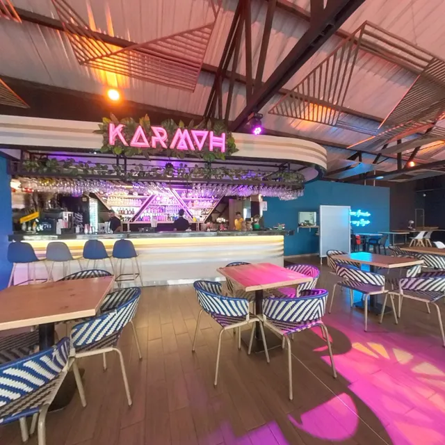 Karmah Terraza Bar