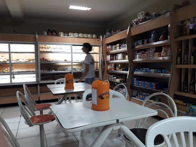 Center Pão Padaria e Confeitaria