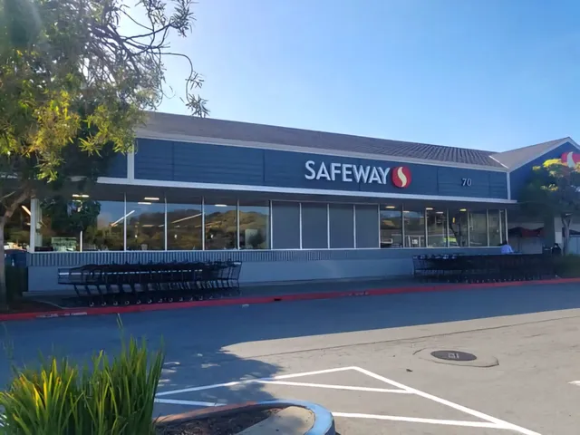 Safeway Bakery