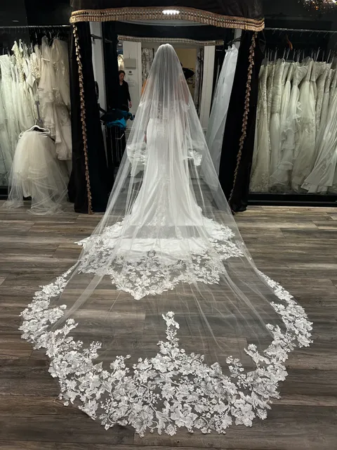 White Collections Bridal Atelier & Planning