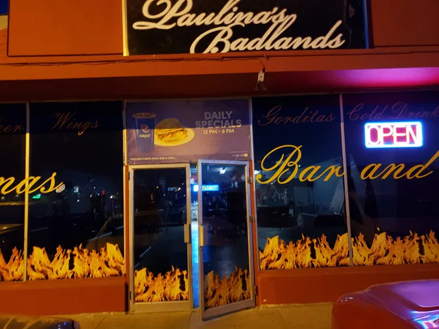 Paulinas Badlands Bar and Grill