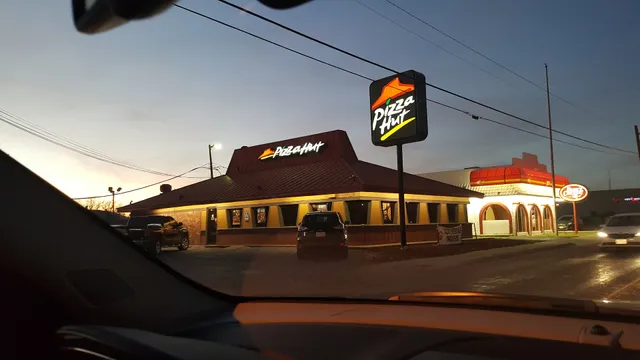 Pizza Hut