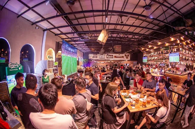 The President Restaurant & Bar