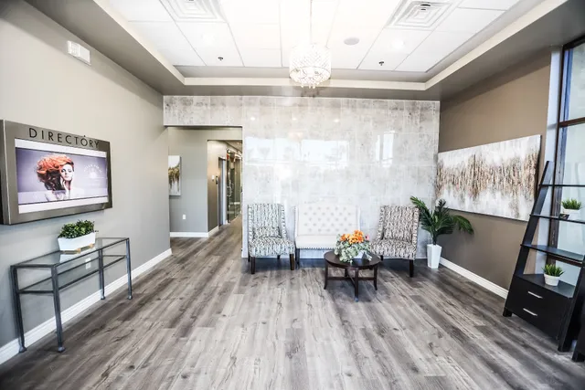 Belle Vie Salon Studios - Chandler