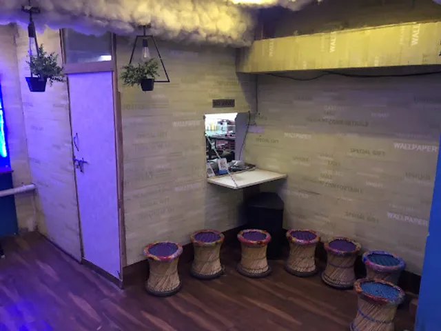 BHUKKUS Cafe (BHAWARKUA)