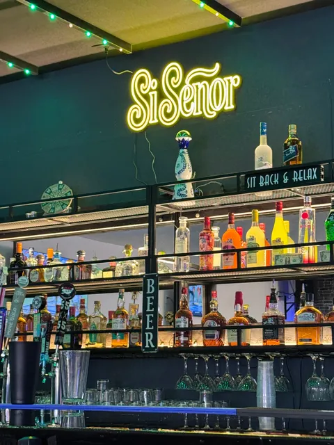 Si Señor Bar & Grill